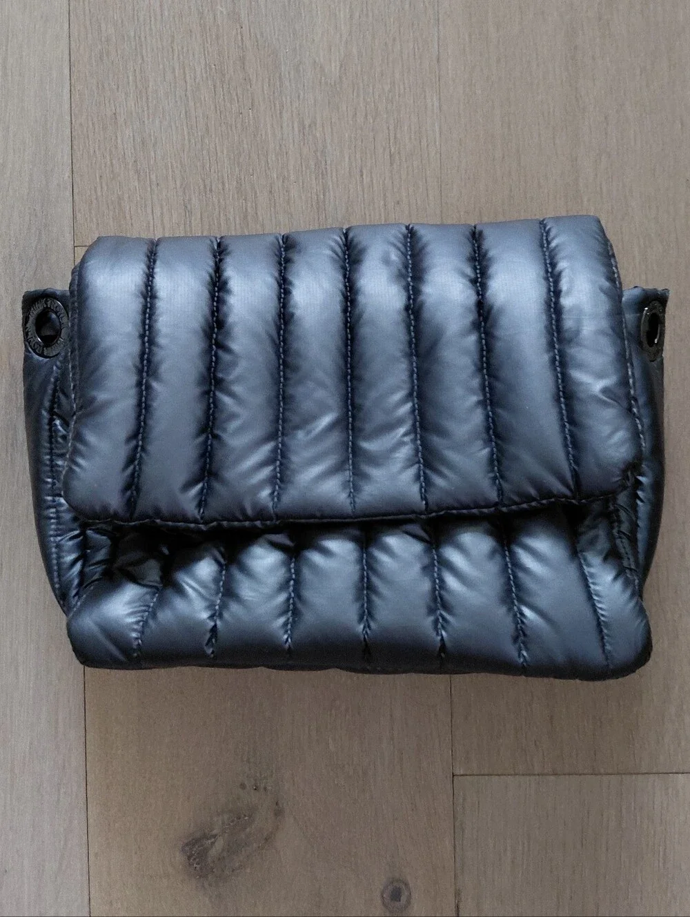 Think Royln Quilted Puffer Crossbody Bag - Metallic Grey
